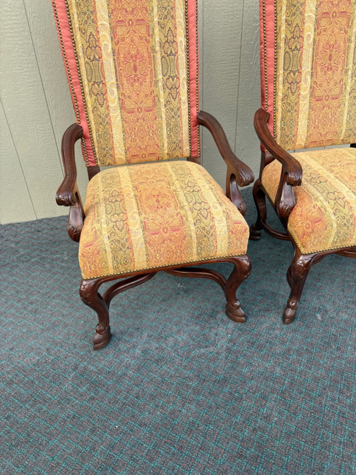 68163 Pair of Vintage Throne Armchairs with Ornate Upholstery