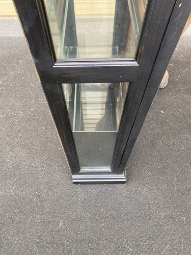 65788  Modern PULASKI Furniture Curio Cabinet Display Case