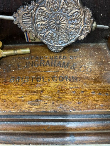 65757 Antique Ingraham  Victorian Mantle Clock