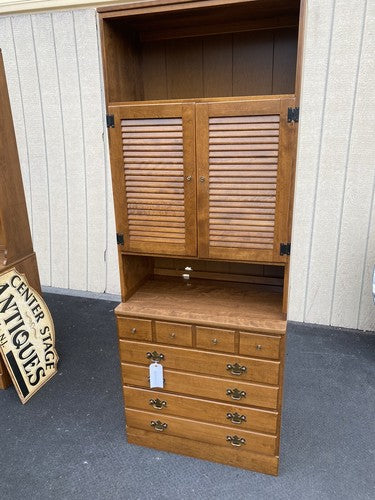 65542 Ethan Allen Cabinet with Bookcase top