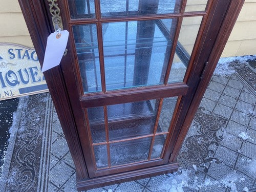 64556    PULASKI Furniture Curio China Cabinet