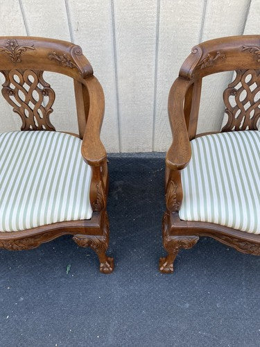 65492 + 65504: Pair Solid Mahogany Hand Carved Armchairs Chair s