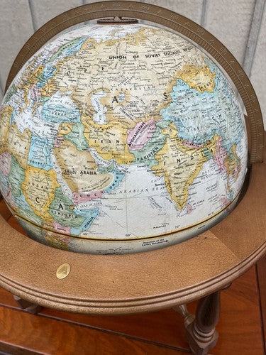 65193 REPLOGLE Table Top World Globe Atlas