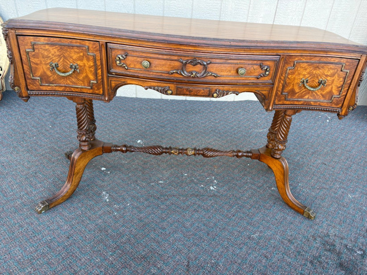 67433  Elegant Regency Style Mahogany Vanity Desk with Carved Details