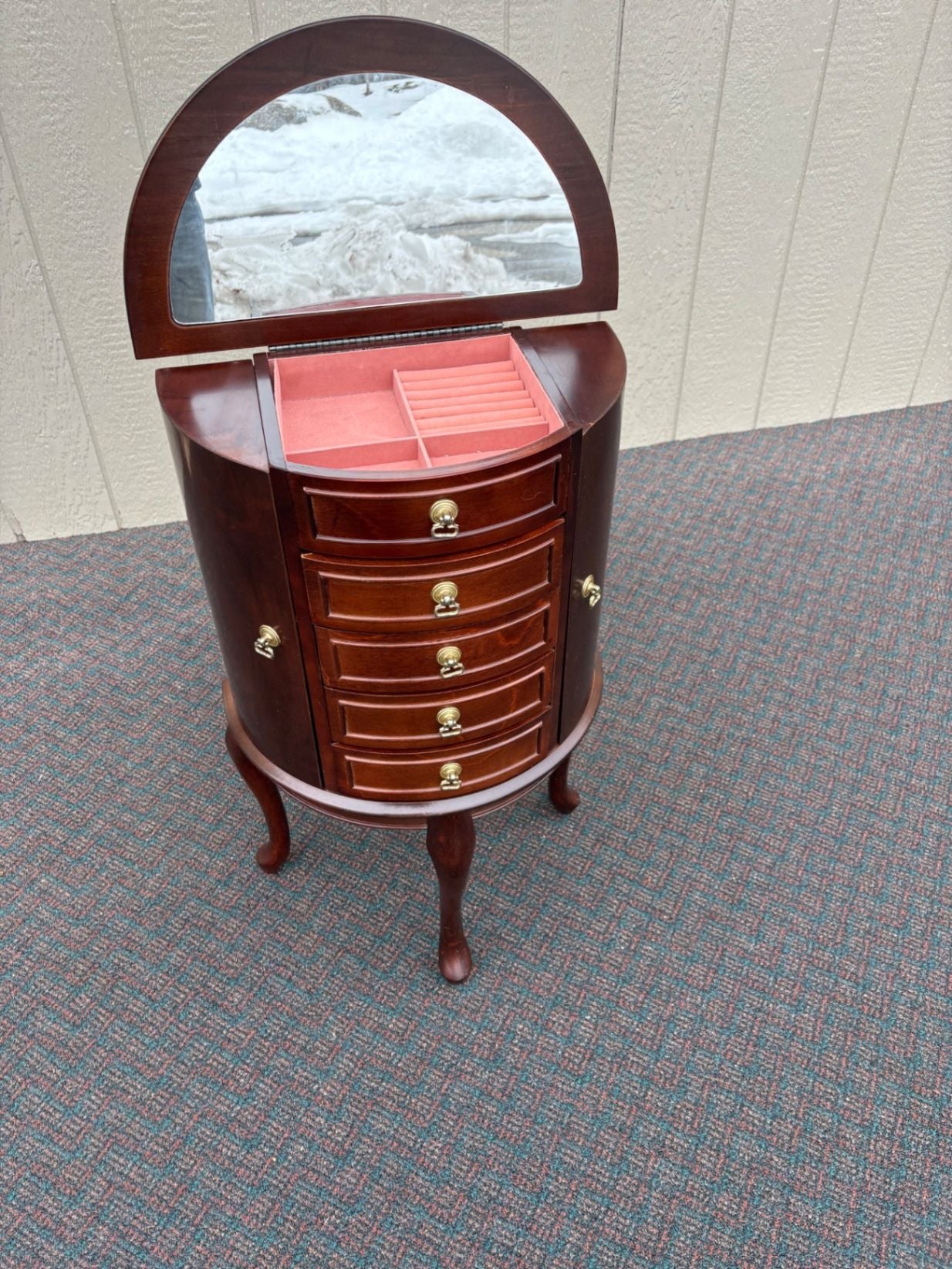 67470  Elegant Mahogany POWELL Furniture Half Round Jewelry Cabinet with Felt Lining