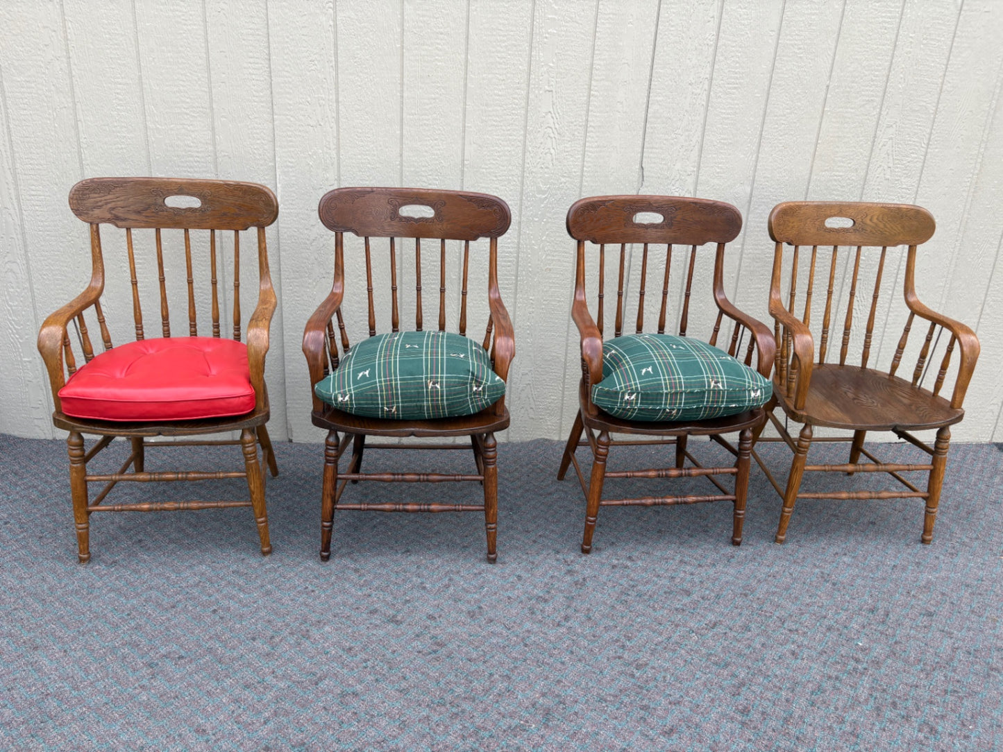 67669 Set of 4 Classic Oak Windsor Armchairs with Spindle Backs