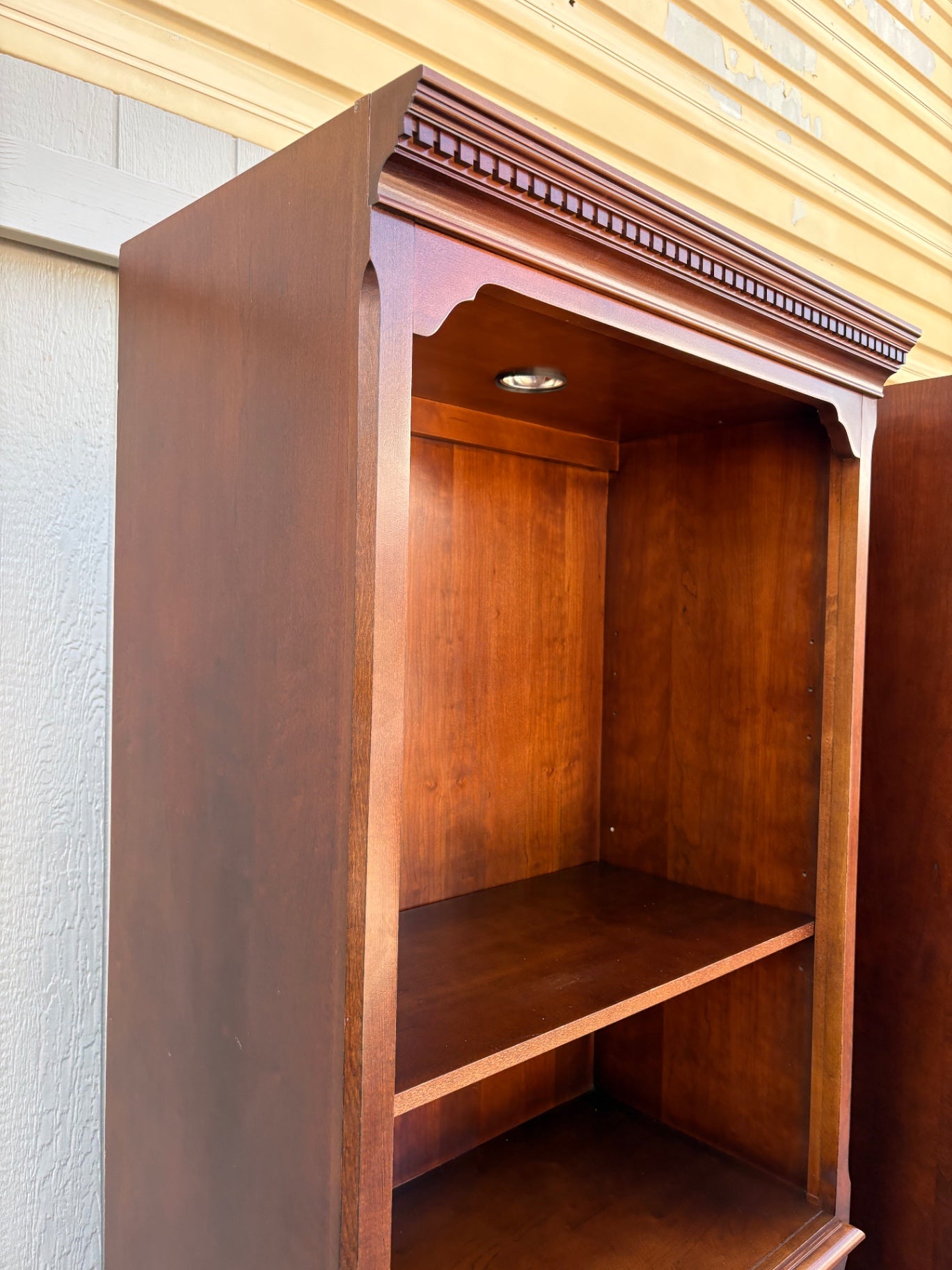 67836 Pair of Traditional Mahogany Bookcases with Dentil Molding