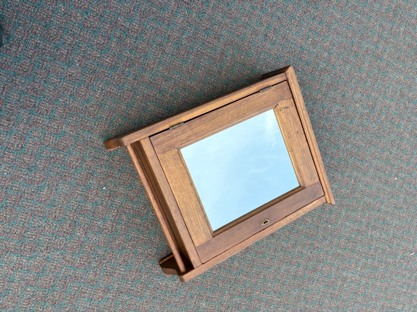 67529 Victorian Hanging Medicine Cabinet with Mirror Front