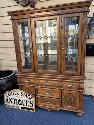 67122 Leaded Glass Oak China Cabinet Curio
