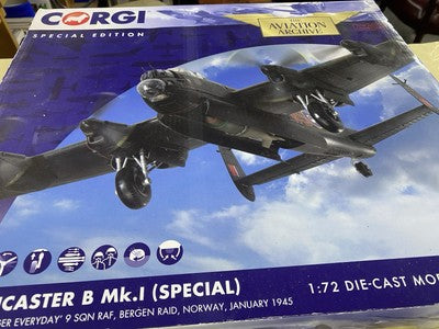 ES 210:   Diecast Airplane Plane AA32618