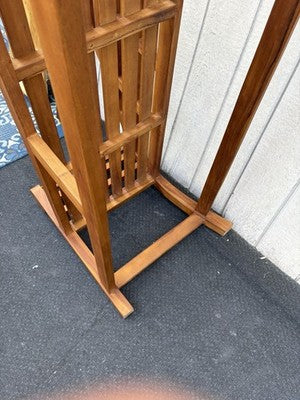 66872   BROYHILL Teak Settee Bench Chair