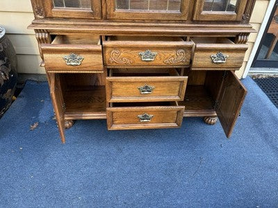 67122 Leaded Glass Oak China Cabinet Curio