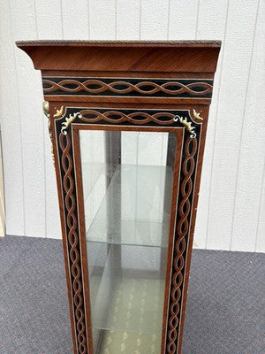 66959 Louis XV Curio China Cabinet with Bronze Ormalu