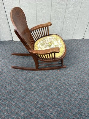 66853 Antiue Victorian Oak Child Youth Rocker Rocking Chair