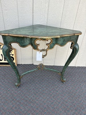 65902 Pair Decorator Hand Made Corner Table Stand s Shelf