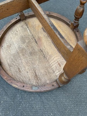 66884 QUAINT Stickley Round Dining Table Foyer Stand