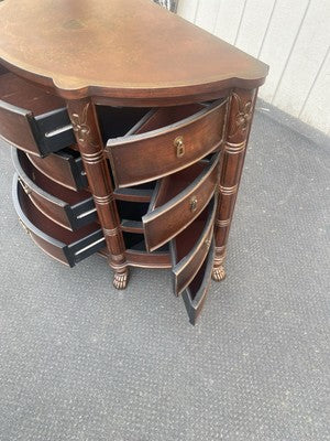 66510 Decorator Modern Dresser Chest