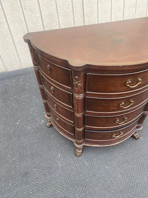 66510 Decorator Modern Dresser Chest