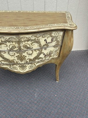 67092 Italian Bombay Decorator Dresser Chest