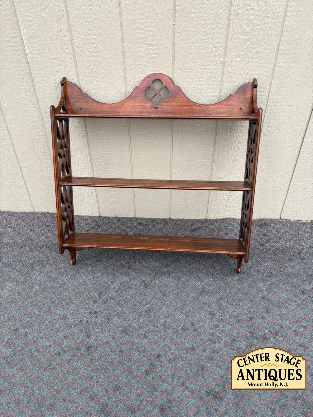 68112 Mahogany Wall Shelf with Lattice Sides and Scalloped Top