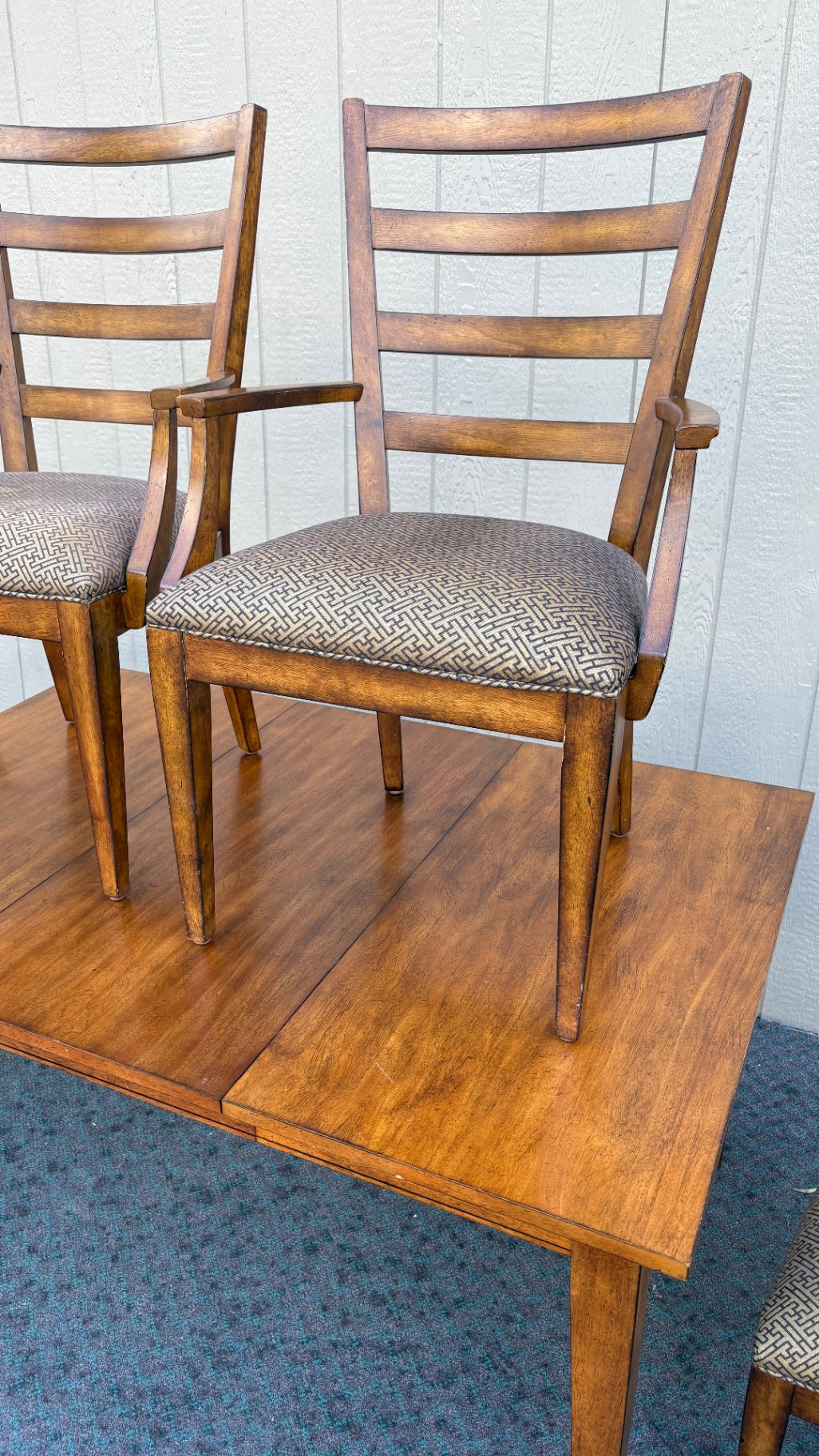 Ethan Allen Dining Table and 4 Chairs Set in Mid-Century Style