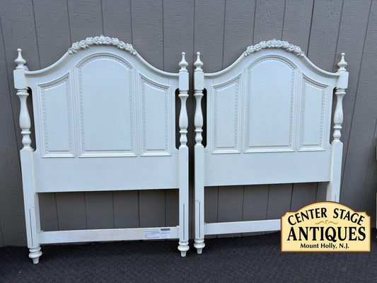 66996 Pair of Vintage Twin Size Beds with Ornate Carved Headboards
