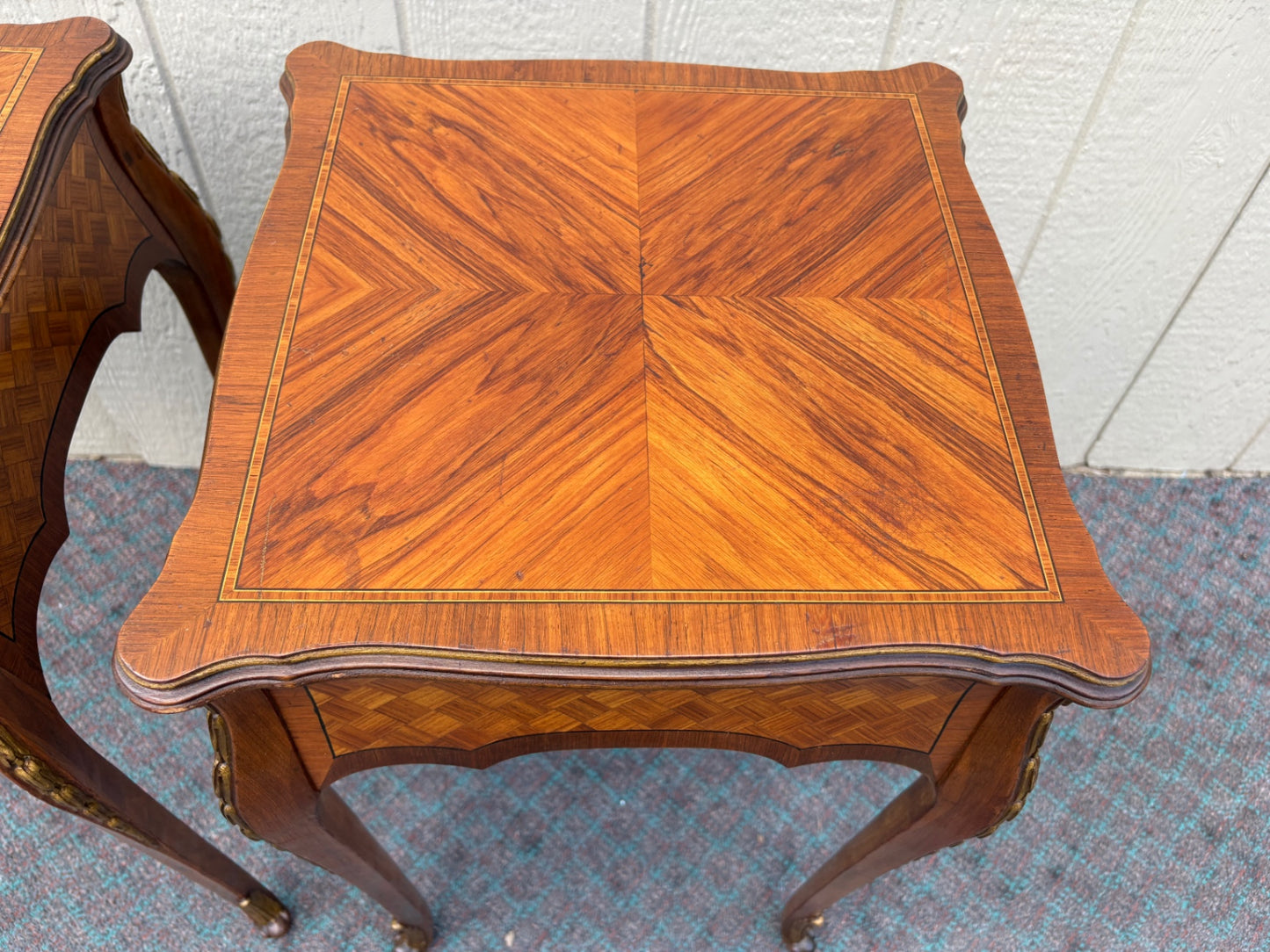 68095 Pair of French Louis XV Style Inlaid Marquetry Side Tables