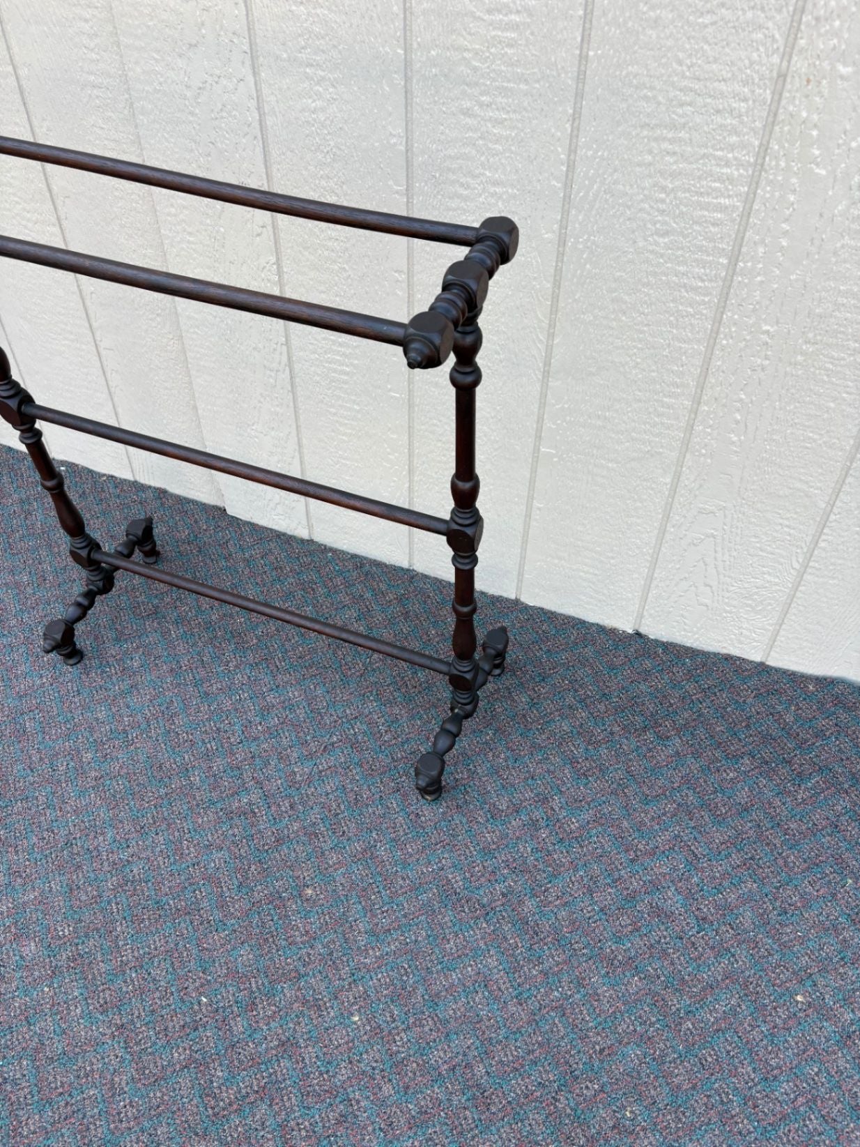 67653 Victorian Style Wooden Blanket Rack with Turned Spindles