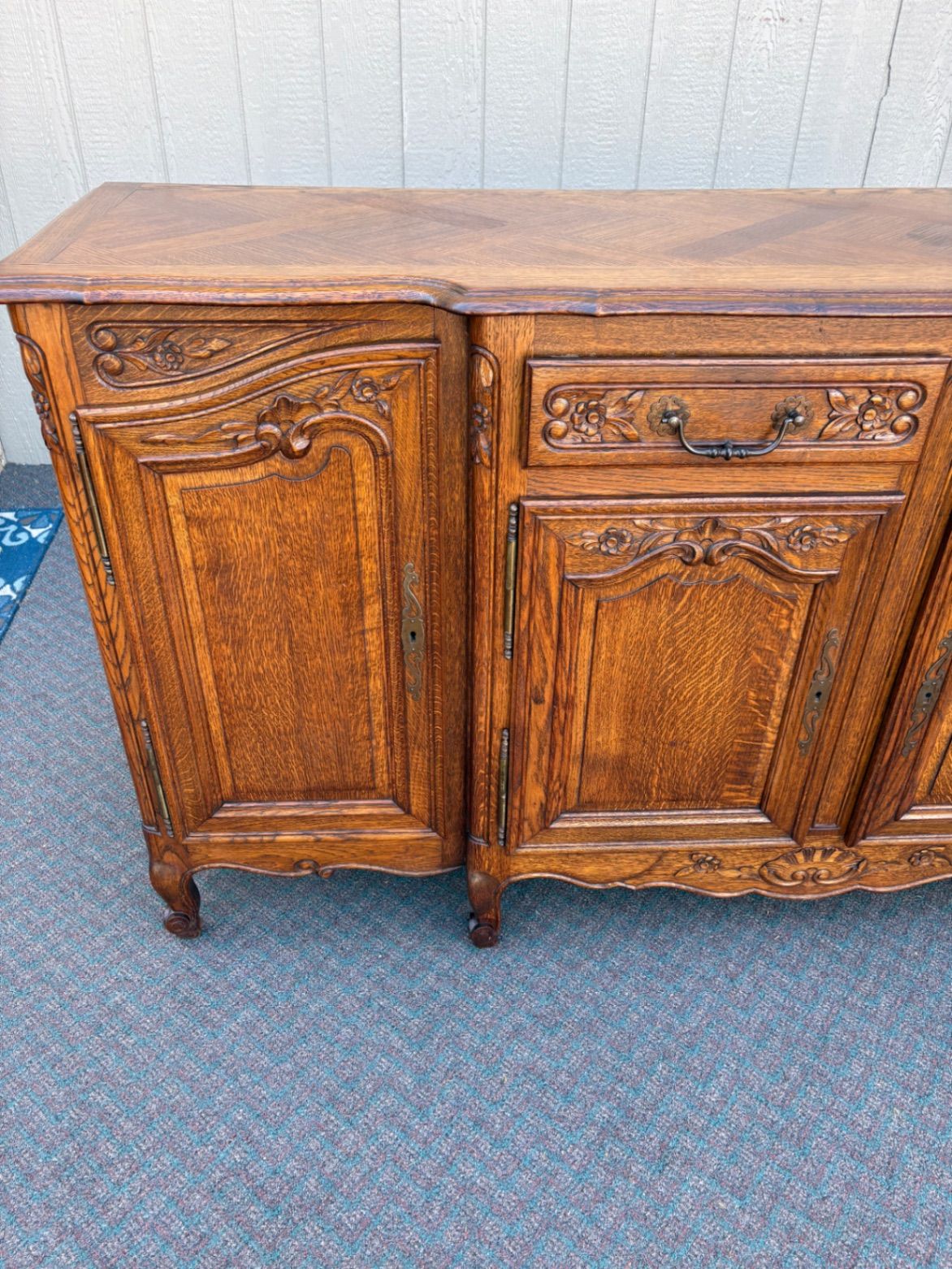 67686 French LENNE DEHONT Provincial Oak Buffet Sideboard with Carved Details