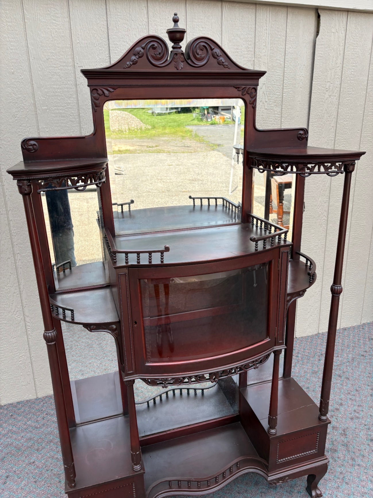 67921  Exquisite R.J. Horner Etagere Curio Cabinet in Mahogany Finish