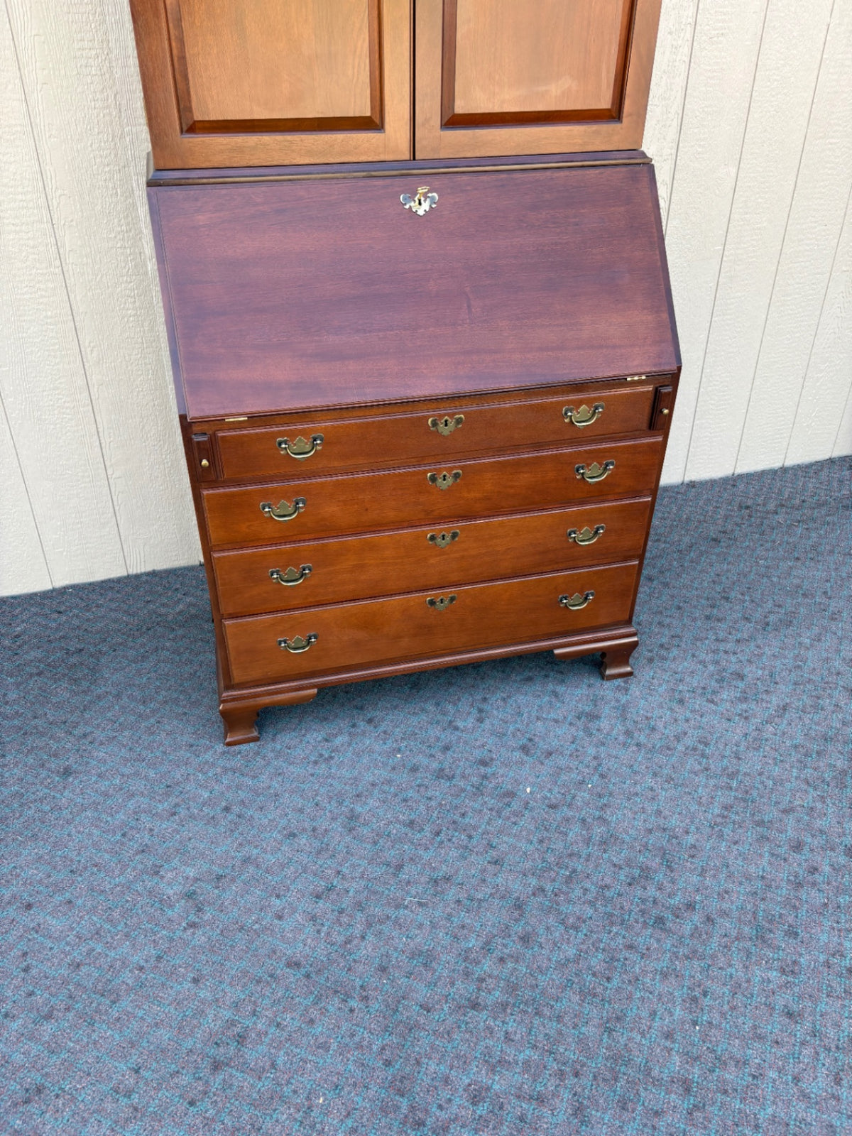 68195  Craftique Traditional Mahogany Secretary Desk with Hutch