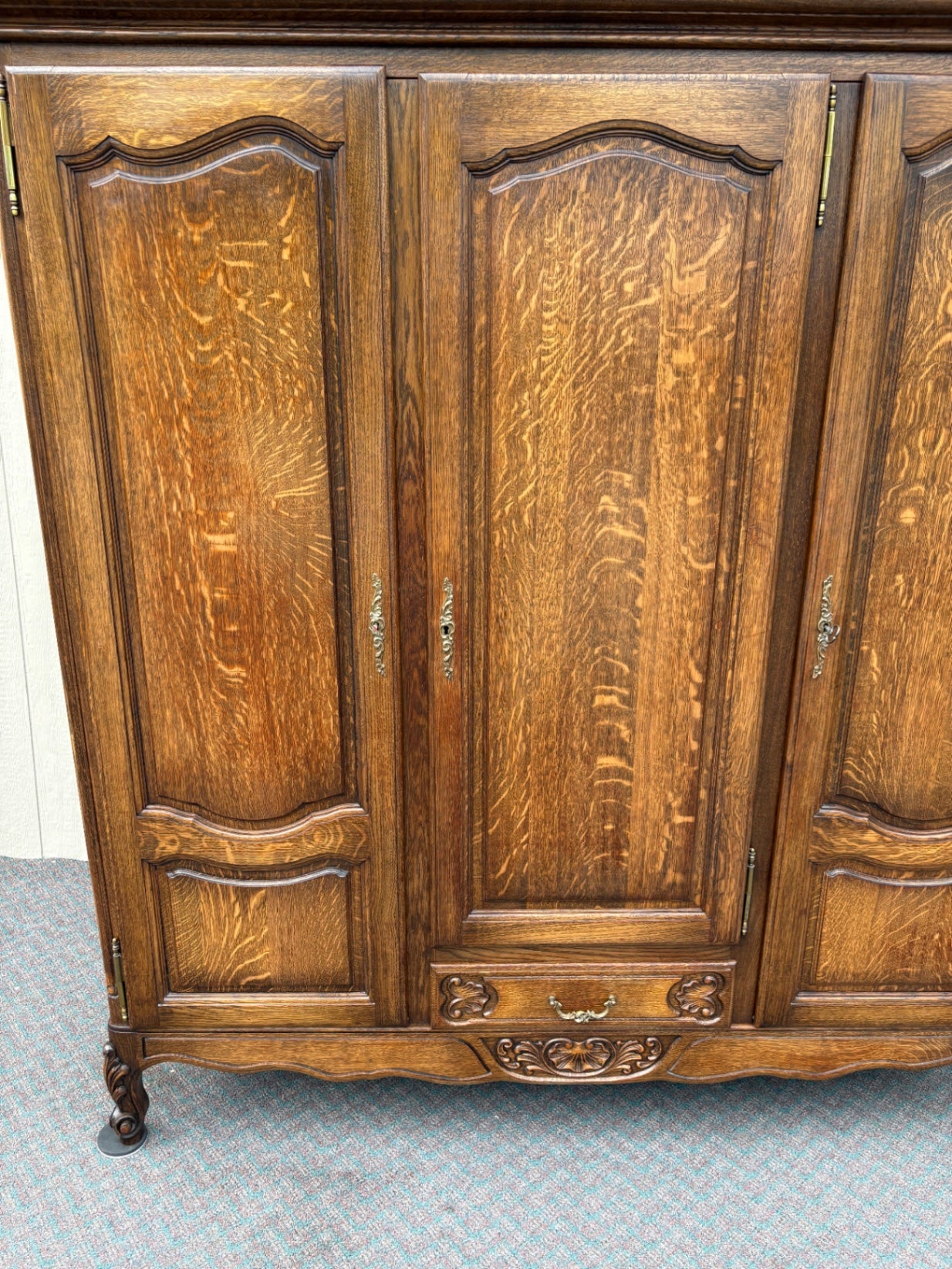 67687  Antique French Provincial Oak Wardrobe with Carved Details