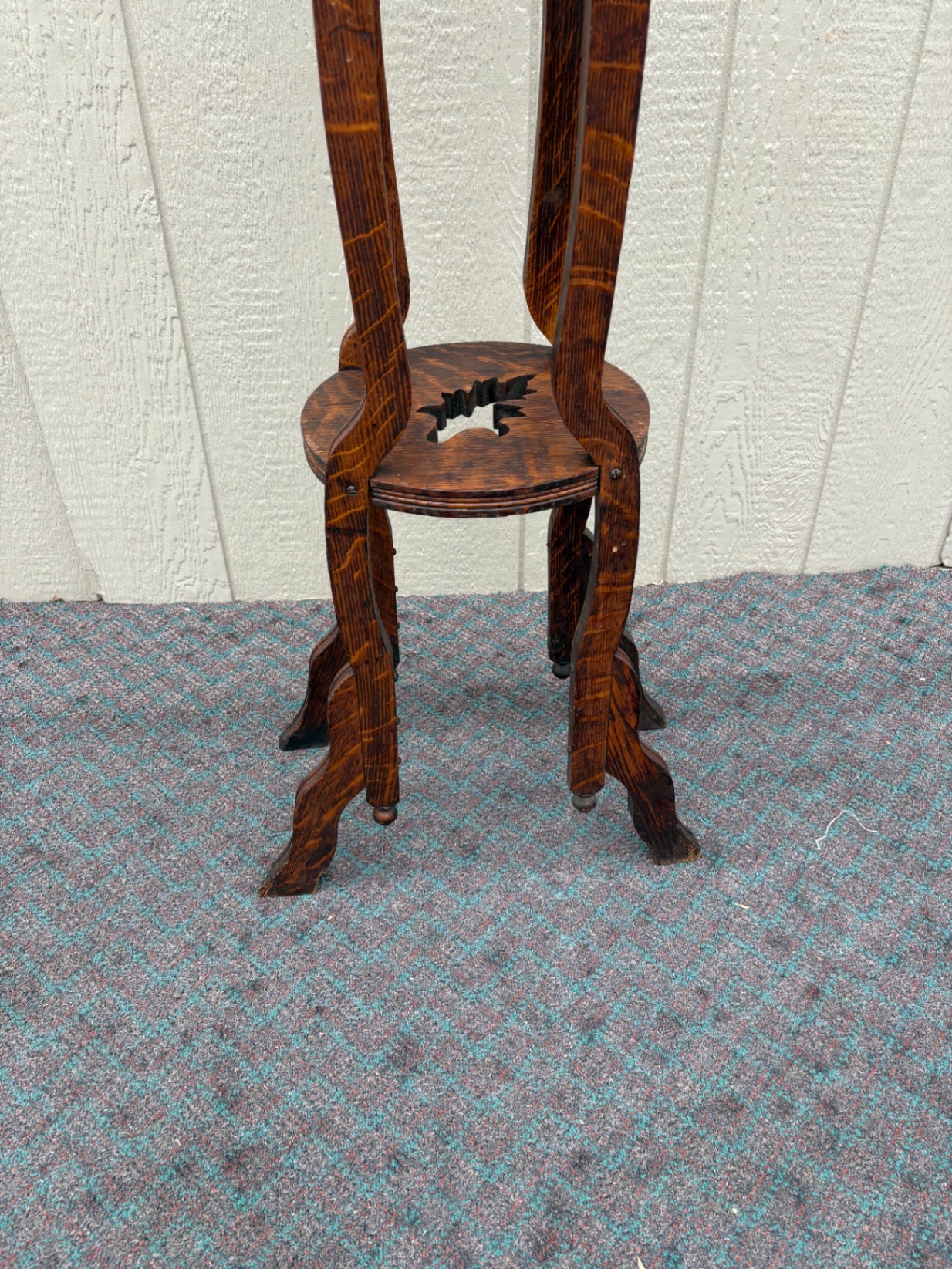 67926 Victorian Oak Music Stand with Intricate Cutout Designs