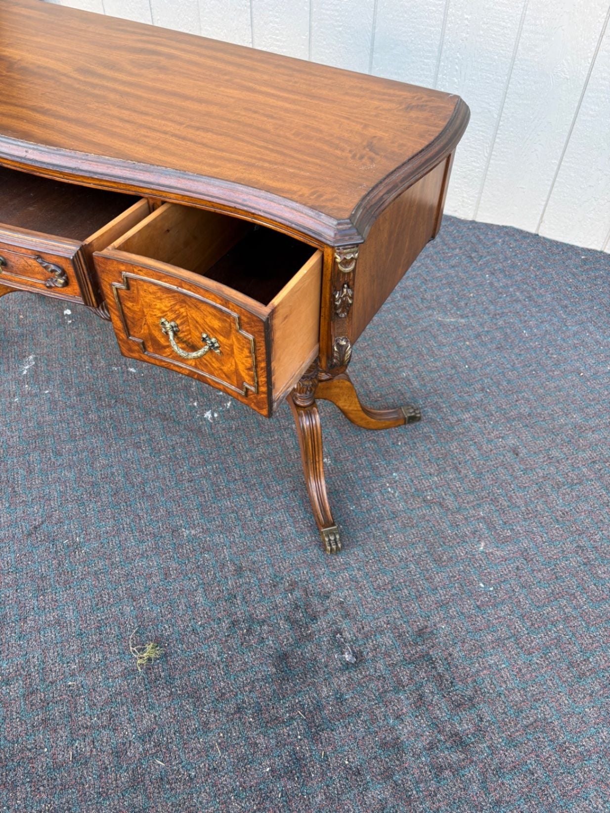67433  Elegant Regency Style Mahogany Vanity Desk with Carved Details