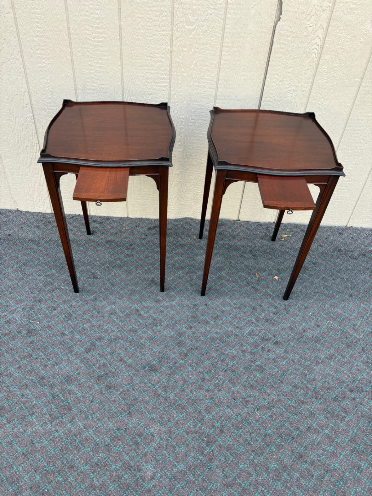 68160  Pair of Fine Arts Furniture Side Tables with Pull-Outs, Mahogany