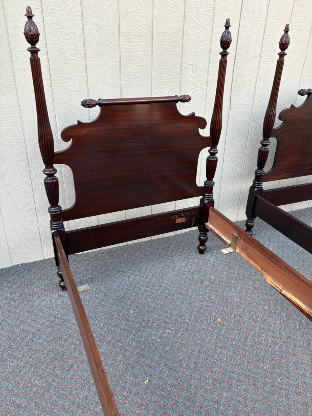 67668 Pair of Vintage PAINE Furniture  Mahogany Twin Beds with Carved Pineapple Finials