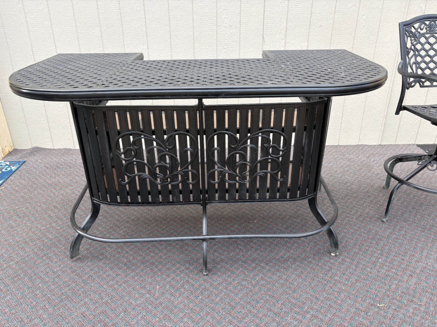 67751 Elegant Outdoor Patio Bar Set with Swivel Stool, Cast Aluminum