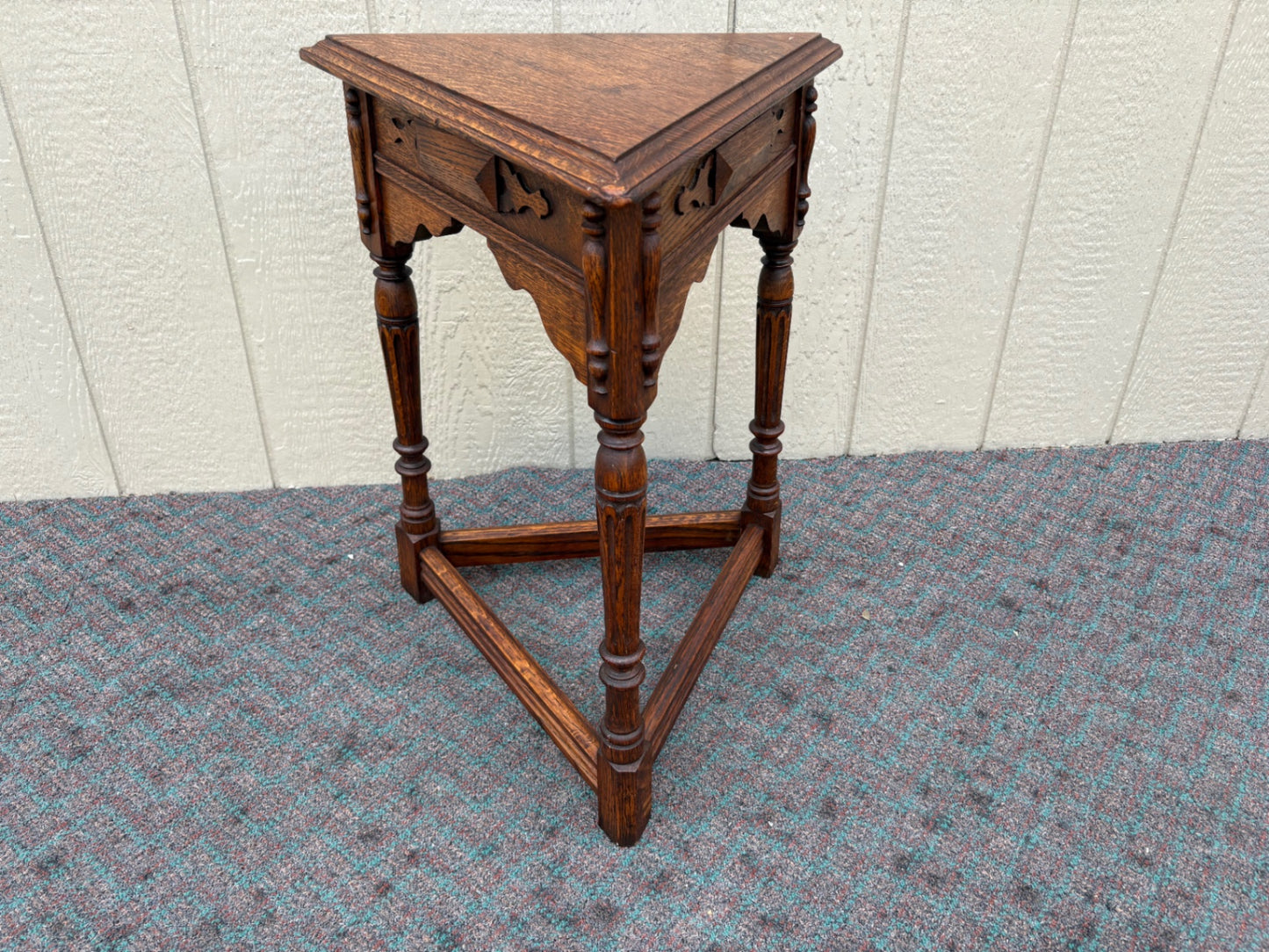 67954 Antique Oak Triangle Side Table with Turned Legs and Carved Details