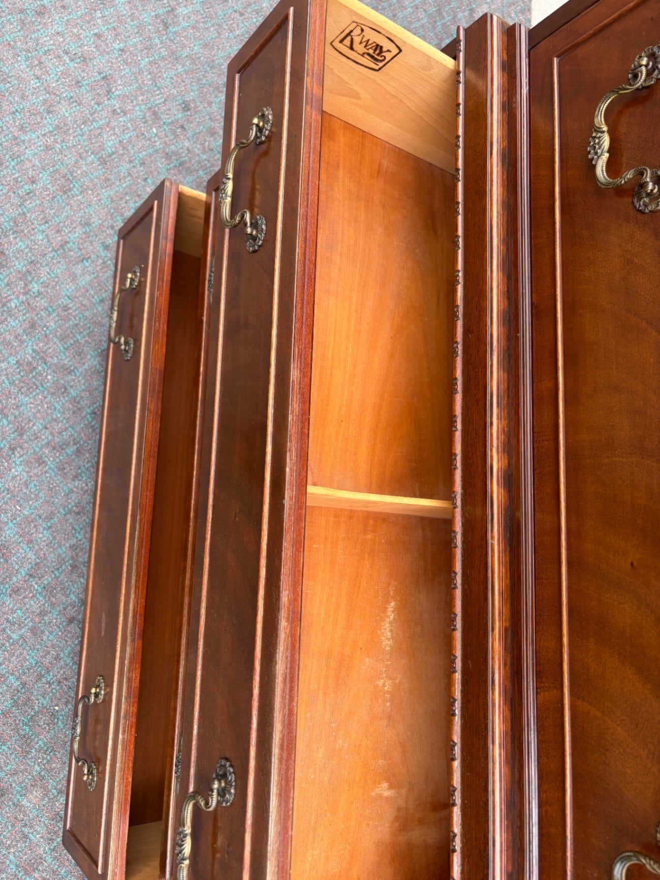 67885  Vintage Rway Chest of Drawers, Mahogany Finish, 1940s