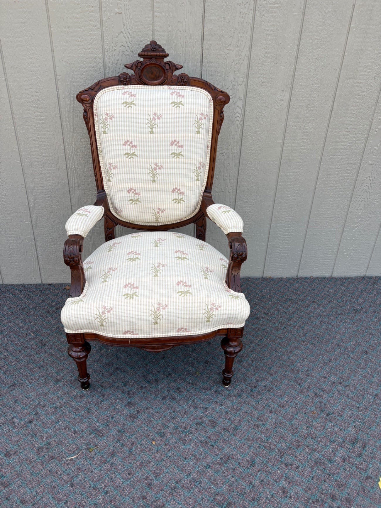 67903 Victorian Armchair with Carved Wood and Floral Upholstery