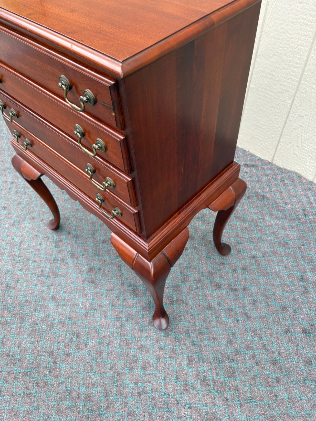 68109 Mahogany Queen Anne Style Silverware Chest with Cabriole Legs