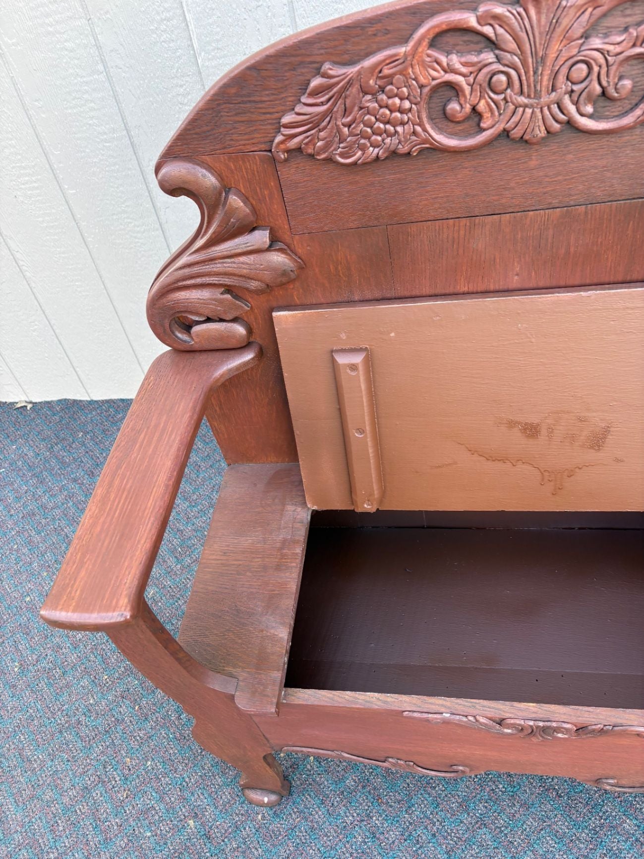67564 Victorian Hall Seat with Intricate Carving in Rich Oak Finish