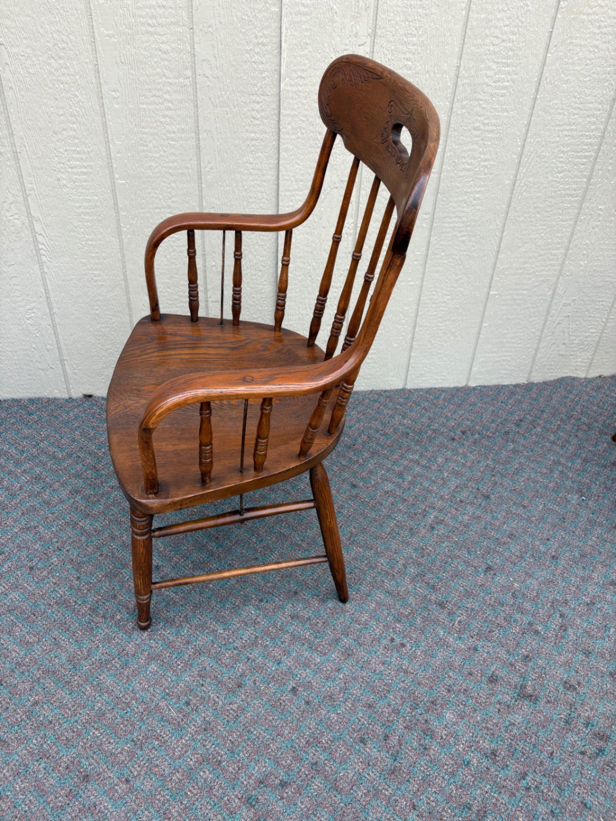 67669 Set of 4 Classic Oak Windsor Armchairs with Spindle Backs