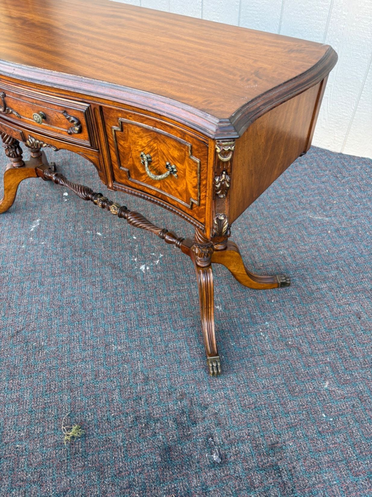67433  Elegant Regency Style Mahogany Vanity Desk with Carved Details
