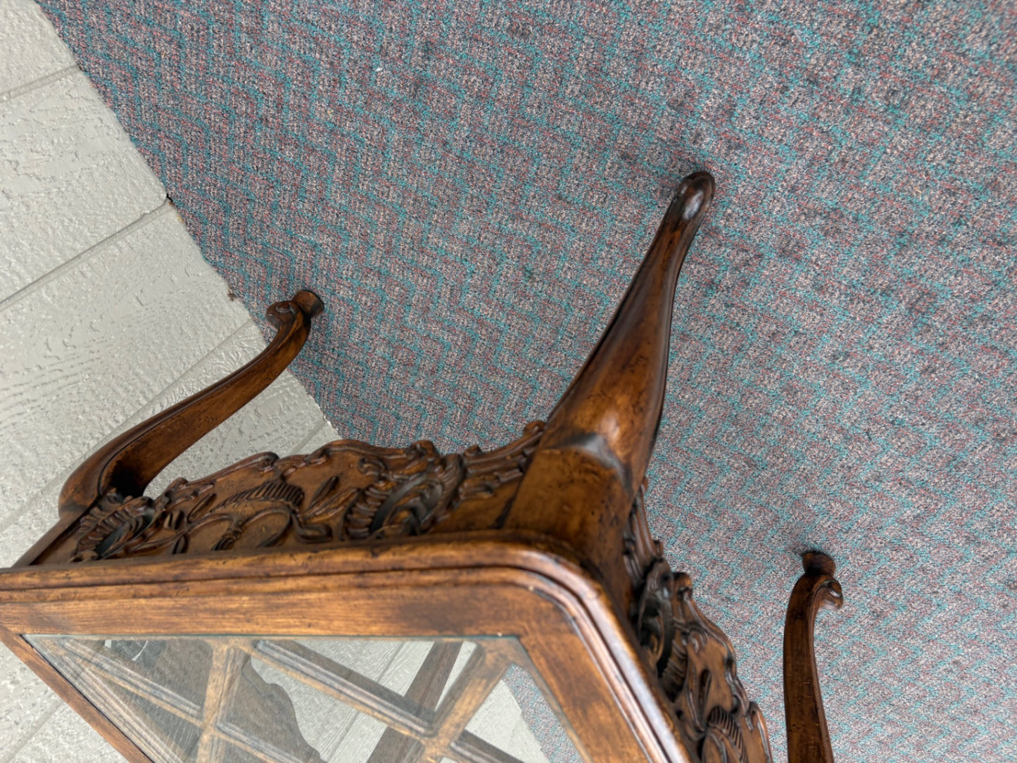 67879 Vintage French Provincial Glass Top End Table with Carved Details