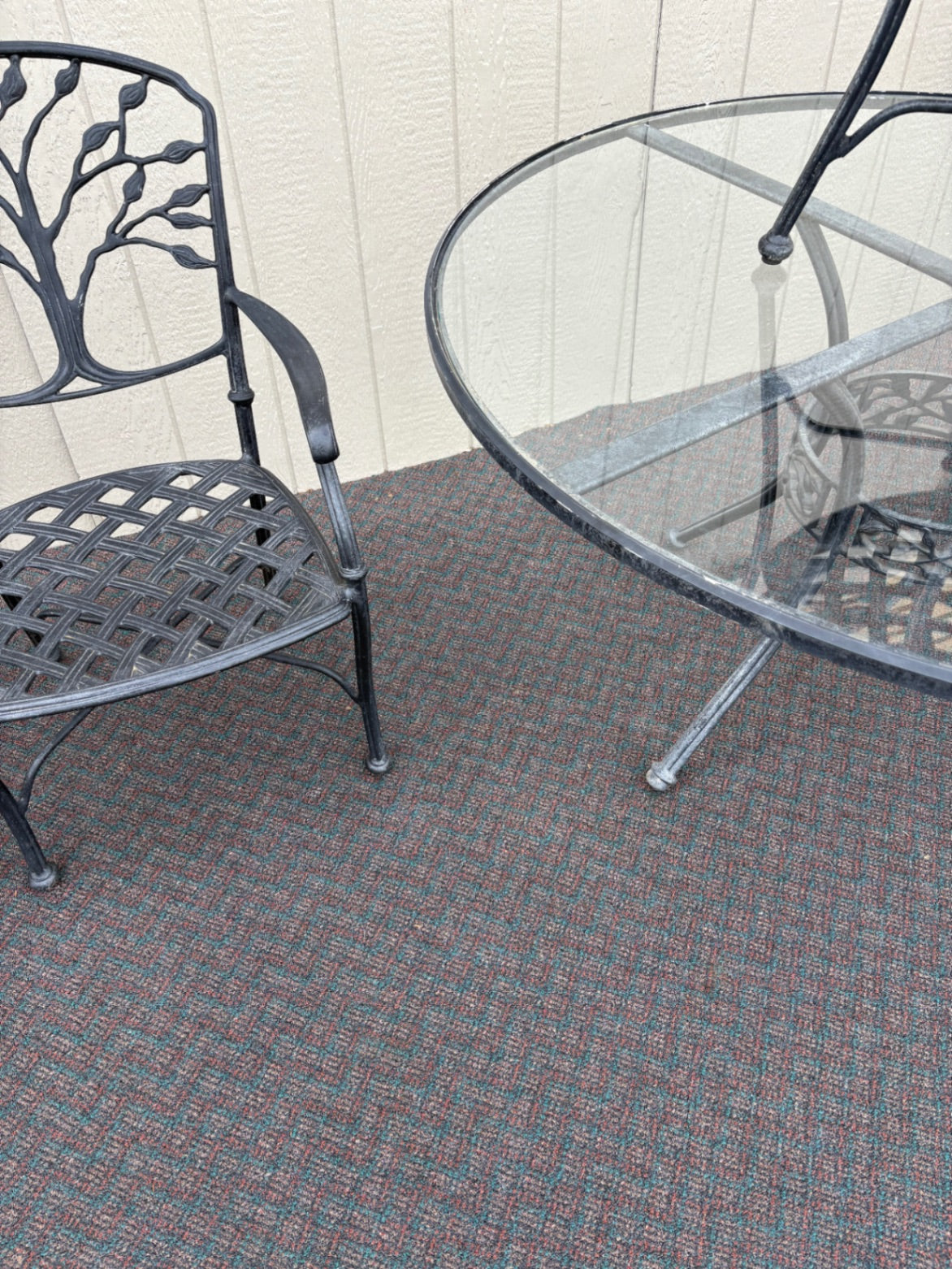 67750 Outdoor Patio Set with Glass Top Table and Four Cast Aluminum Chairs