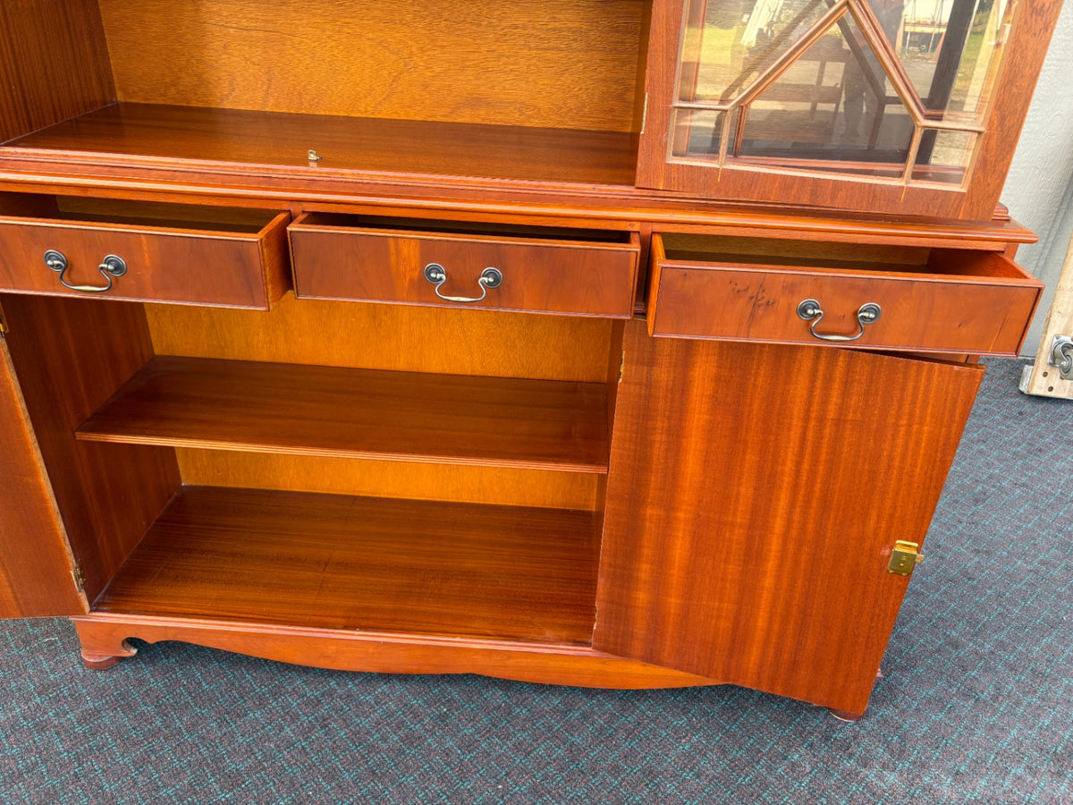 68159 Vintage Mahogany Breakfront China Cabinet with Glass Doors