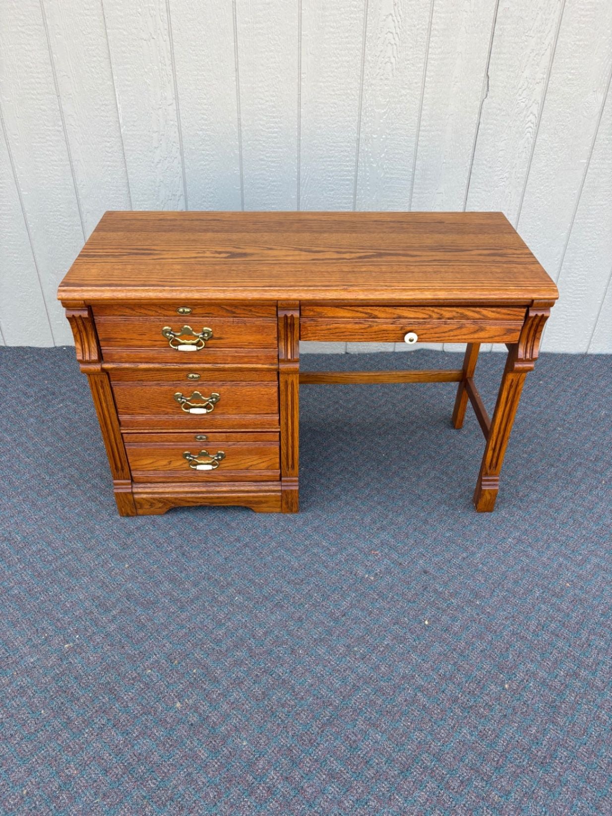 67655 Lexington Traditional Solid Oak Desk with Hutch and Brass Hardware