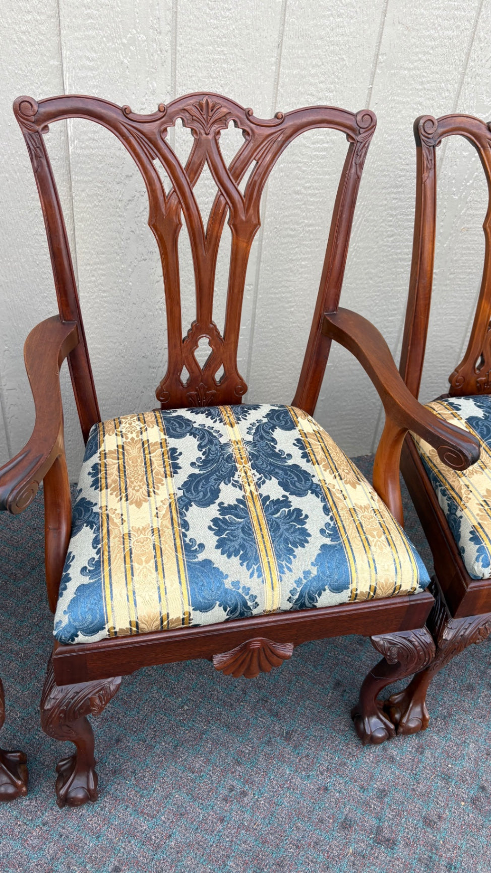67883 Set of 6 Chippendale Style Mahogany Dining Chairs with Claw Feet