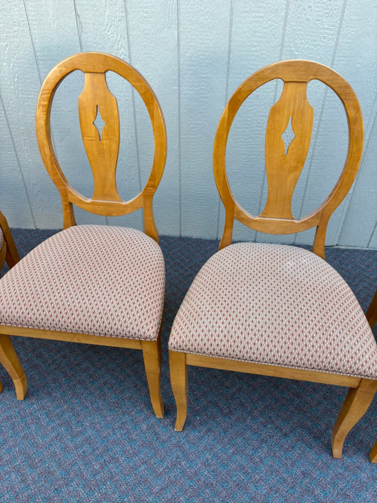 67749 Set of 6 Ethan Allen Country Colors Dining Chairs with Oval Back Design